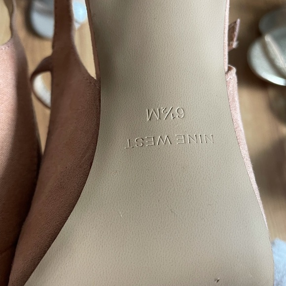 Heels - Picture 3 of 7